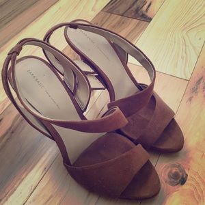 Zara Basic Dress Heels